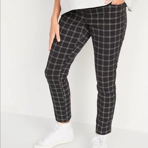 Old Navy Pixie Full Panel Slim Ankle Pant - Black/white Windowpane (Size 4)
